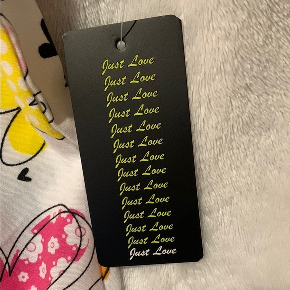 BNWT Colorful Butterfly Print Scrub Top by Just Love - Picture 3 of 7